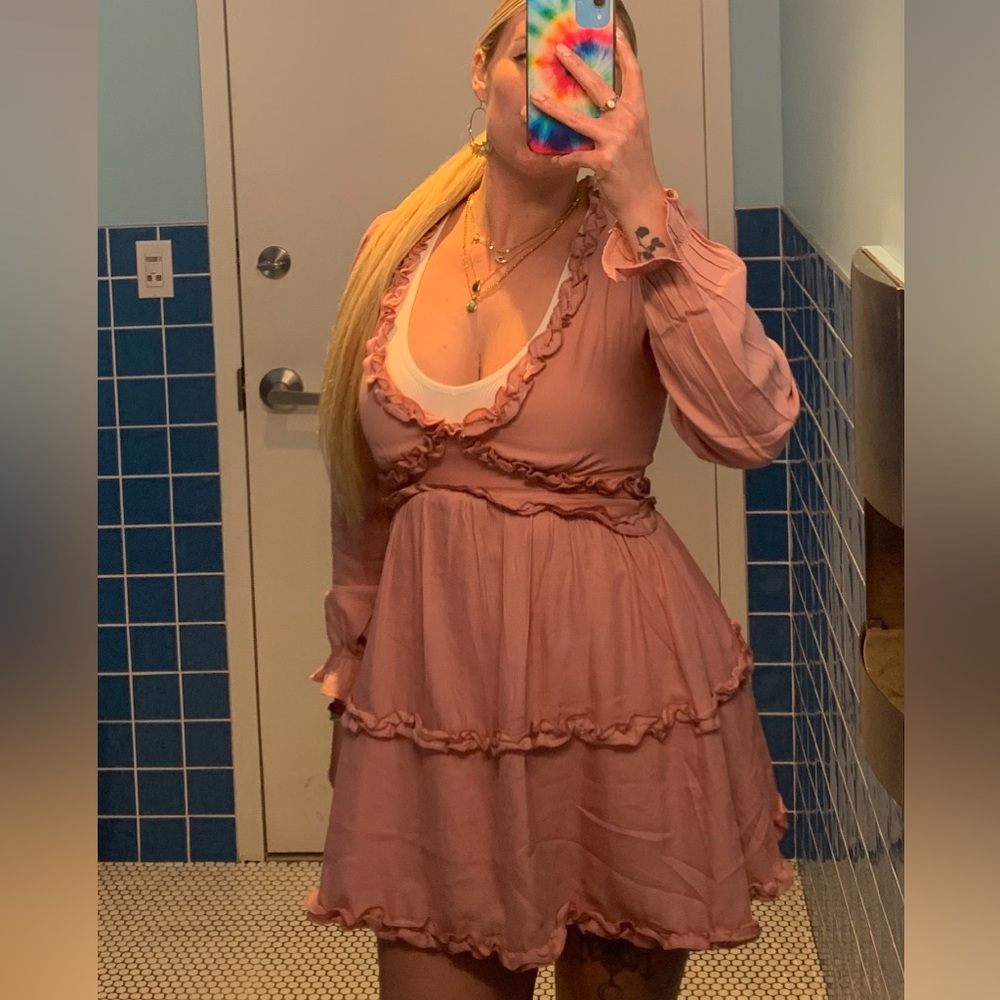 Long sleeve deep v pink ruffle dress